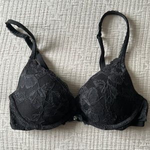 Body by Victoria Push Up Bra